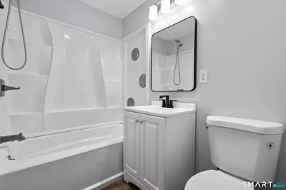 267 Front Avenue, West Haven, CT 06516 - Photo 8