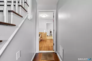 267 Front Ave, West Haven, CT 06516 - Photo 12