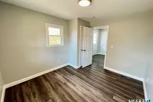 270 East St, Plainville, CT 06062 - Photo 6