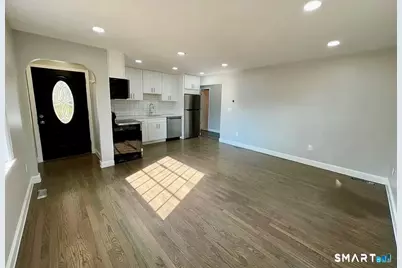 270 East Street #R, Plainville, CT 06062 - Photo 2