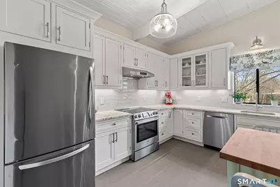 11 Ledgebrook Drive #11, Norwalk, CT 06854 - Photo 4