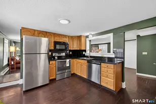 25 Greenwood Dr, Manchester, CT 06042 - Photo 14