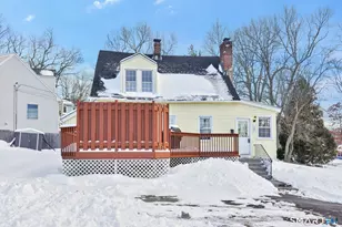 25 Greenwood Dr, Manchester, CT 06042 - Photo 4