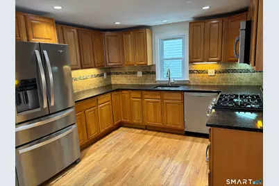 24 Deepwood Lane, Norwalk, CT 06854 - Photo 2