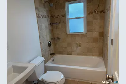 24 Deepwood Lane, Norwalk, CT 06854 - Photo 10