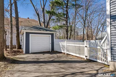 49 Lancaster Road, West Hartford, CT 06119 - Photo 30