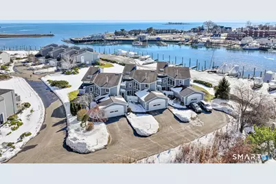 8 Oyster Landing Road #8, Milford, CT 06460 - Photo 2