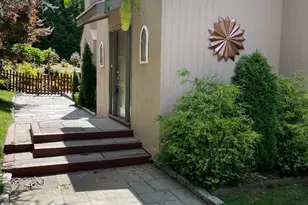 17 Ferry Ln, Westport, CT 06880 - Photo 4