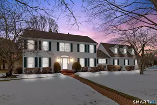 102 Orchard Hill Dr, Windsor Locks, CT 06096 - Photo 2