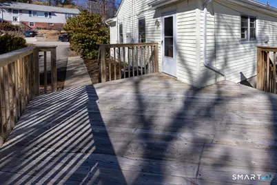 32 Cedar Lane, Montville, CT 06382 - Photo 12