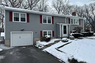 33 Sky View Cir, Hamden, CT 06514 - Photo 1