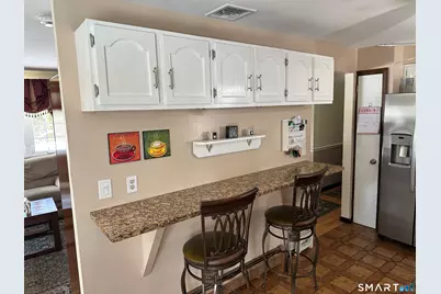 33 Sky View Circle, Hamden, CT 06514 - Photo 14