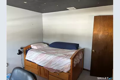 33 Sky View Circle, Hamden, CT 06514 - Photo 22