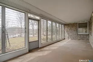 8 Crest Rd, Danbury, CT 06811 - Photo 8