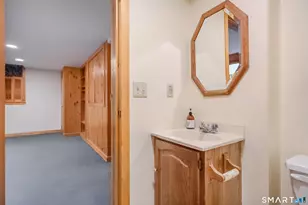 8 Crest Rd, Danbury, CT 06811 - Photo 26