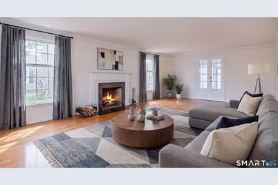 8 Crest Road, Danbury, CT 06811 - Photo 6