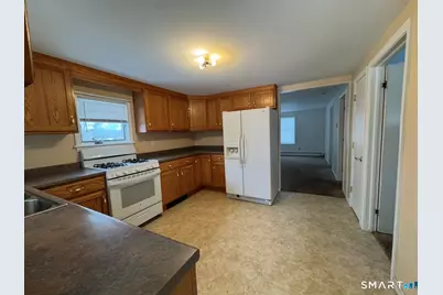 25 Wawecus Hill Road, Norwich, CT 06360 - Photo 4