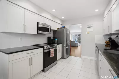 3977 Park Avenue #3977, Fairfield, CT 06825 - Photo 8