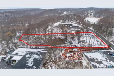 270 Bradley Street, East Haven, CT 06512 - Photo 30