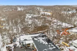 270 Bradley St, East Haven, CT 06512 - Photo 20