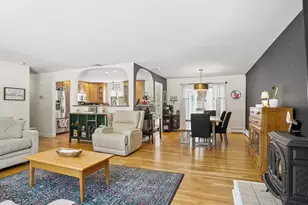 16 Deepdene Rd, Trumbull, CT 06611 - Photo 6