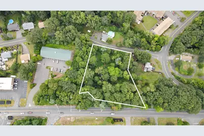 738 Beacon Valley Road, Naugatuck, CT 06770 - Photo 1