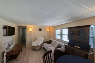 14 Horseshoe Dr, Shelton, CT 06484 - Photo 4