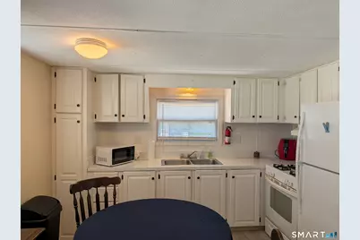 14 Horseshoe Drive, Shelton, CT 06484 - Photo 6