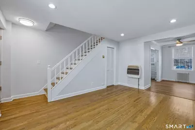 28 Garden Drive #APT J, Manchester, CT 06040 - Photo 4