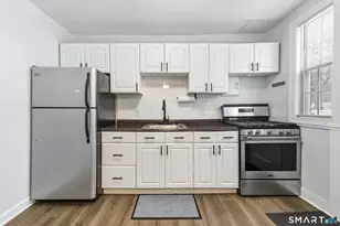 28 Garden Dr, Manchester, CT 06040 - Photo 8