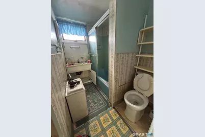 127 Rangely Street, West Haven, CT 06516 - Photo 14