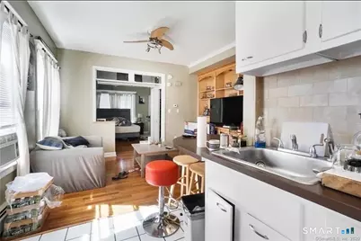 64 Ashland Place, New Haven, CT 06513 - Photo 8