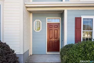 103 Cambridge Cmns, Middletown, CT 06457 - Photo 4