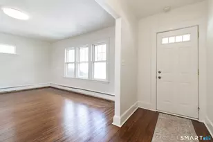 82 Noble St, West Haven, CT 06516 - Photo 2