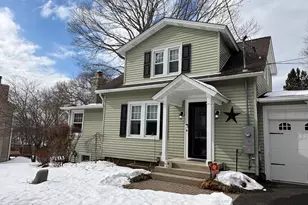 22 Driftway Rd, Danbury, CT 06811 - Photo 2