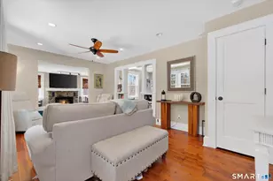 22 Driftway Rd, Danbury, CT 06811 - Photo 4