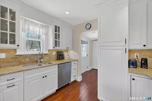 22 Driftway Rd, Danbury, CT 06811 - Photo 14