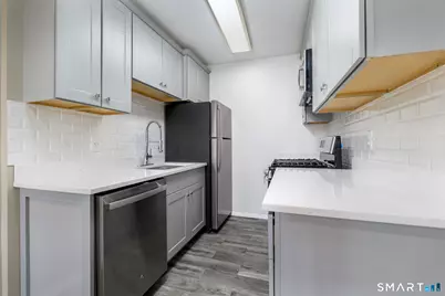 140 Grove Street #APT 5B, Stamford, CT 06901 - Photo 2