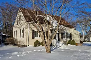 25 Rockwood Rd, Hamden, CT 06514 - Photo 1