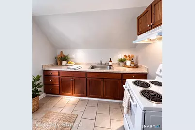 76 Washington Terrace #3rd Floor, Bridgeport, CT 06604 - Photo 2