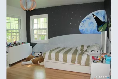 88 Sanford Lane, Stamford, CT 06905 - Photo 6