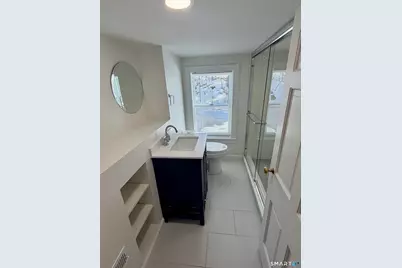 1185 Linden Avenue #2nd flr, Stratford, CT 06615 - Photo 16