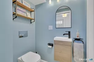 68 Cooper Hill St, Manchester, CT 06040 - Photo 18