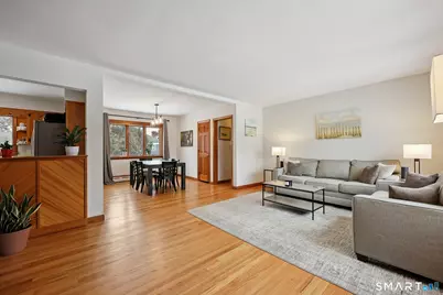 10 Hislop Street, New London, CT 06320 - Photo 4