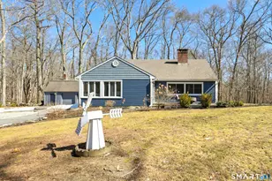 23 Lynn Rd, Essex, CT 06442 - Photo 1