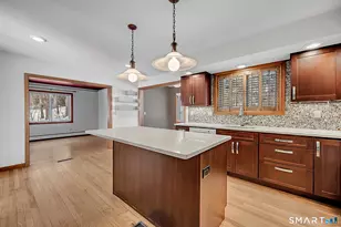 40 Osborne Hill Rd, Newtown, CT 06482 - Photo 4