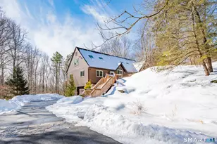 40 Osborne Hill Rd, Newtown, CT 06482 - Photo 2