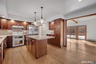 40 Osborne Hill Rd, Newtown, CT 06482 - Photo 6