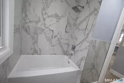 212 Platt Street, Waterbury, CT 06704 - Photo 12