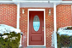 212 Platt St, Waterbury, CT 06704 - Photo 2